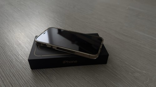 Apple iphone pro128gb gold - iphone,
