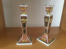 Paar Versace by Rosenthal Germany Kerzenleuchter MEDUSA rot, blau, gold 