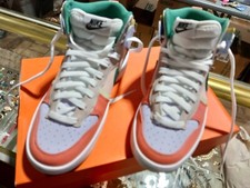 NIKE WMNS DUNK HIGH UP DH3718