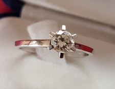 Edler 750er WeißgoldRing mit funkelndem Solitär Brillant  0,49 Ct SI ungetragen