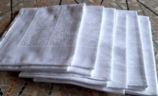 6 große  Damast  Servietten