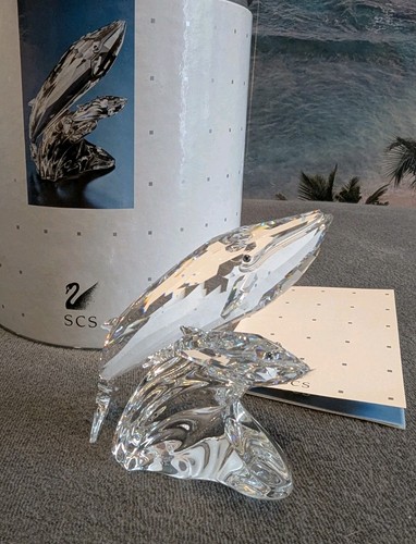 Swarovski buckelwale - ❤️,