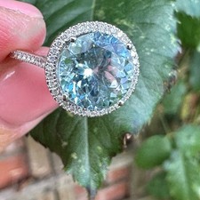 18kt Weißgold 3,56ct