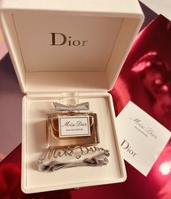 Parfumminiaturen, Parfum