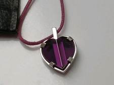 Original Jette Joop, Kette zum Parfum, Herz mit 925er Silber am lila Band, neuw.