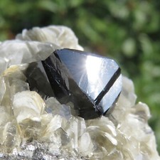 Mineralien Kristalle Aus Kassiterit Auf Matrix