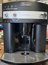 De'Longhi Magnifica ESAM 3000.B Kaffeevollautomat (Defekt)