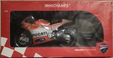 Minichamps Ducati Desmosedici