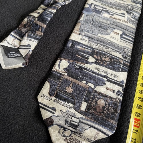 Krawatte halbritter motiv gun - motiv,