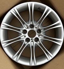 1x BMW E60/61 Styling 135 M