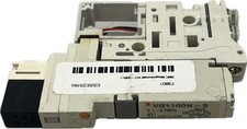 SMC 2 Pos Pneumatic Solenoid Valve VQ1100N-5