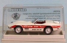Brekina 19984,  Spur H0 / Maßstab 1:87, Chevrolet Corvette C 3 Cabrio Pacecar