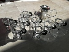 Teekanne mit 8 Teetassen