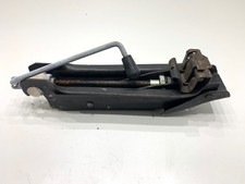 LEWAREK - HEBEBÜHNE VW TOURAN