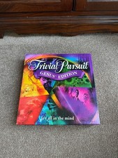 Vintage 2000 Trivial Pursuit