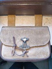 Mittelalterliche Ledertasche