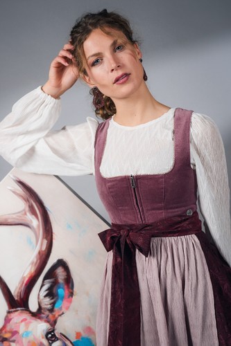 Midi samt dirndl - midi,