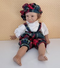 Künstlerpuppe Charakter Schlenkerpuppe schmollendes Kind ca. 40 cm groß Spain