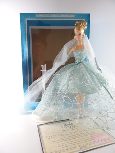 Barbie collector doll 2001 - barbie,