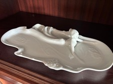 FIGÜRLICHE PORZELLAN