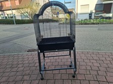 Vogelkäfig mit Ständer und