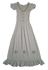 Hübsches Kleid , Mädchen