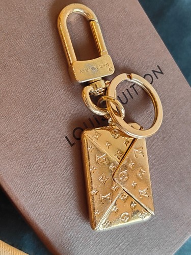 Louis vuitton - louis,