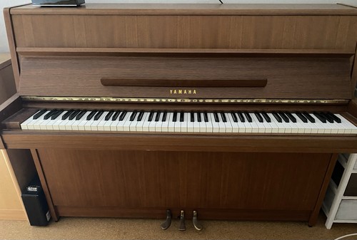 Klavier von yamaha - klavier,