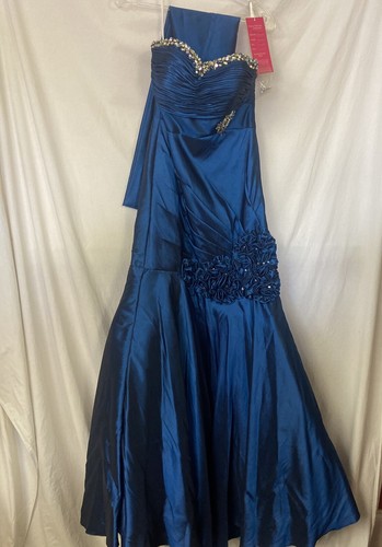 Dunkelblaues ballkleid - dunkelblaues,