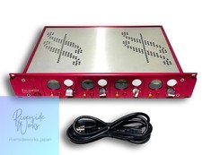 Neuwertiger FOCUSRITE RED 1