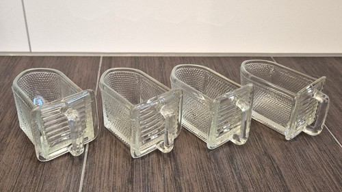 Alte glasschütten von - 4,