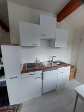 miniküche, neuwertig, 180 cm breit, Ceranfeld, Kühlschrank+Gefrierfach, Spüle