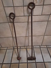 zwei uralt Guß-Brandeisen-Brenneisen-Stempel, handgeschmiedet