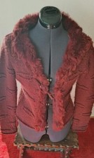 Strickjacke mit Kunst-Fellkragen Bordeaux Wewell 38