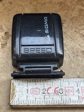 Sigma - Speed - Sensor lässt sich sehr schwer öffnen/Batterie CR2032.