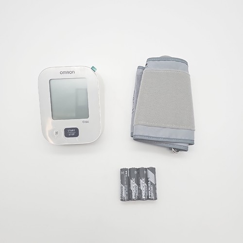 Omron essential digitales - essential,