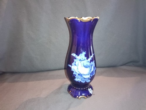 Vase relief blaue - relief, 26