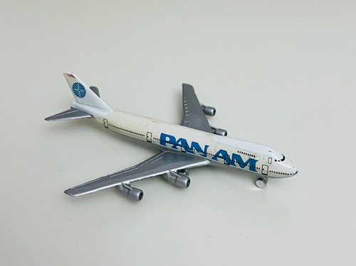 Boeing 747 pan 1 - -,