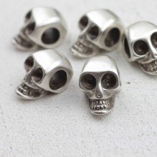 Skull Totenkopf Metallperlen
