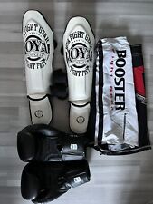 Kickboxen Equipment / Boxhandschuhe / Schienbein-Schützer / Bandagen / Hose