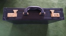Aktenkoffer - Leder - schwarz