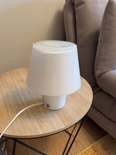 IKEA Fado Tischlampe –