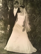 Lilly Brautkleid Gr.34, wie neu, Perlenstickerei, +Jäckchen 