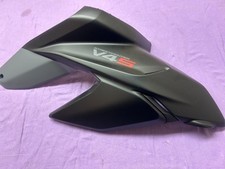 Verkleidung  rechts 4801D701A