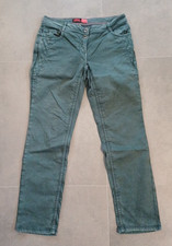 Cecil Hose Scarlett Style