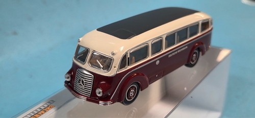Brekina 52432 reisebus - 1:87,