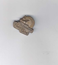 Schwarzer Wandernadel Wander Brosche Anstecknadel alt 