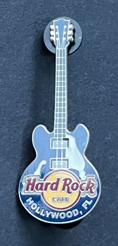 Hard rock cafe pin - rock,