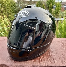 Arai Quantum/e Motorradhelm