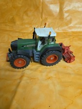 Siku Fendt 930 Vario mit  Kuhn